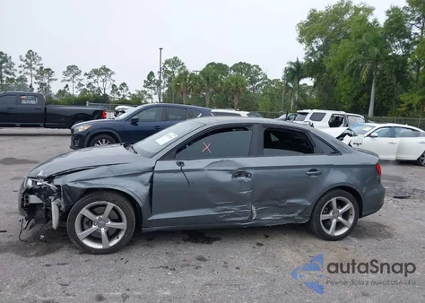 2016 Audi A3 1.8T Premium z USA, uszkodzony, nr VIN WAUA7GFF2G1010678